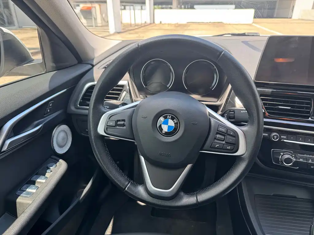 BMW 1 Series — миниатюра 12