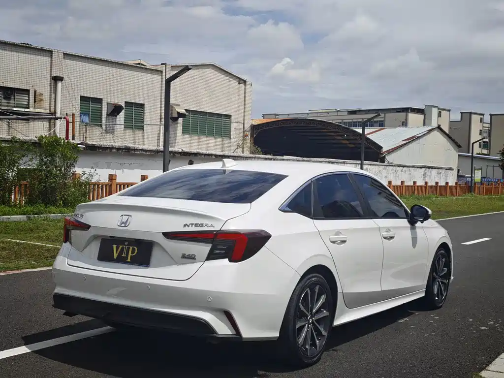 Honda Integra — миниатюра 4