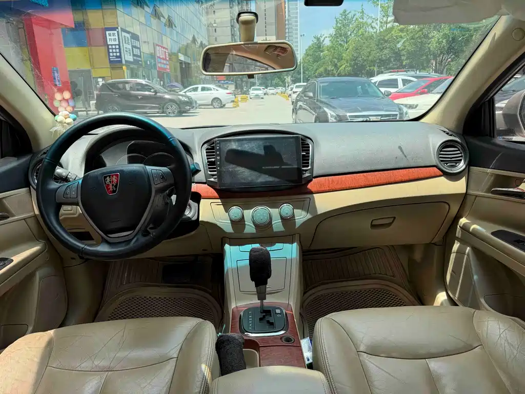 Roewe 350 — миниатюра 9