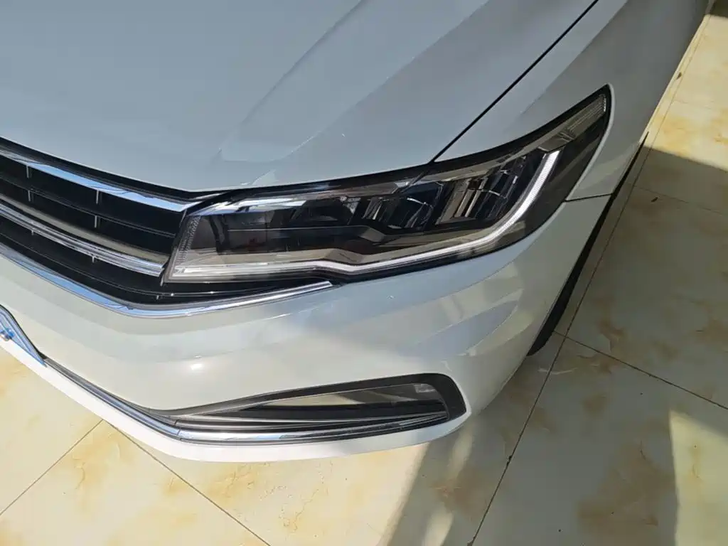 Volkswagen Bora — миниатюра 24