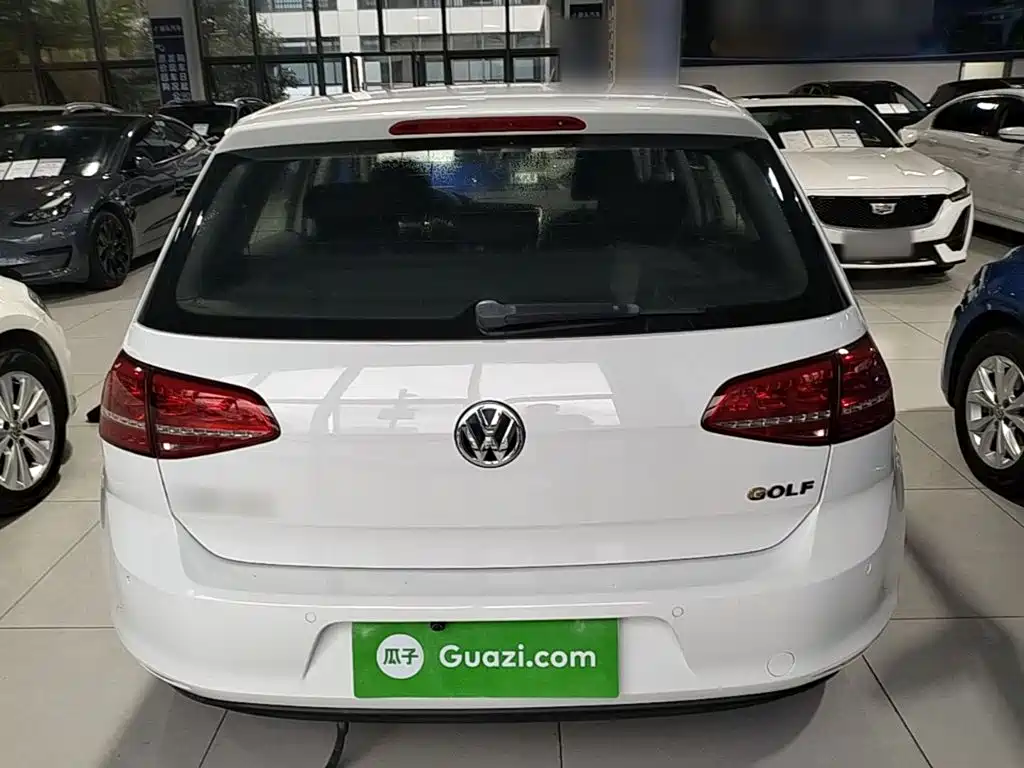 Volkswagen Golf — миниатюра 6