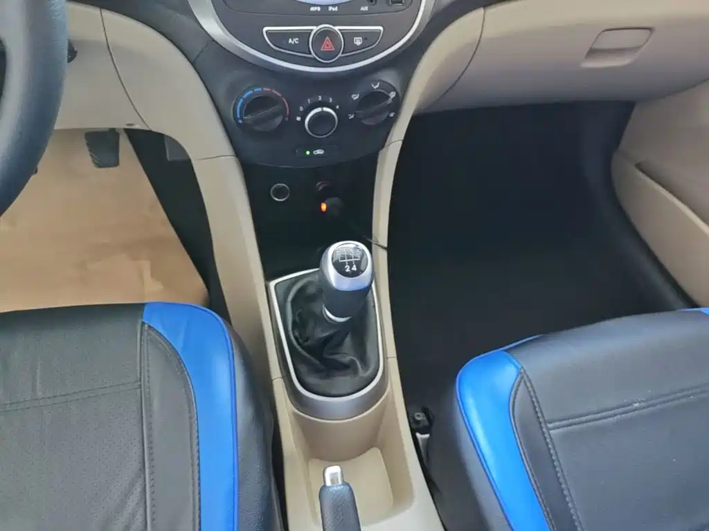 Hyundai Verna — миниатюра 14