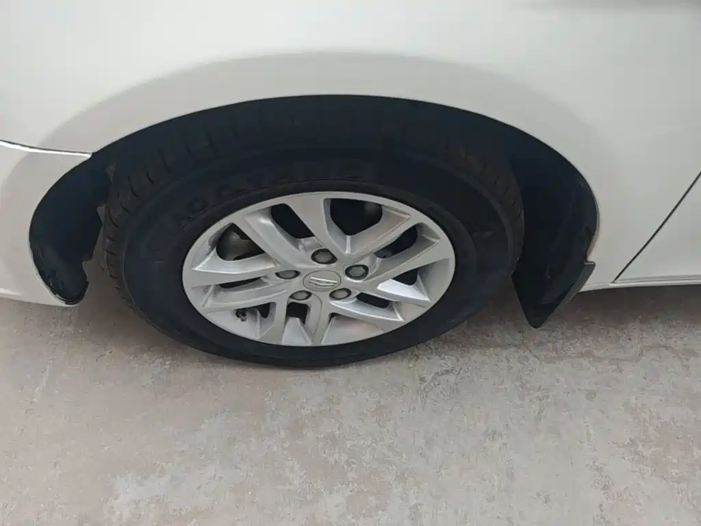 Geely Emgrand — миниатюра 23