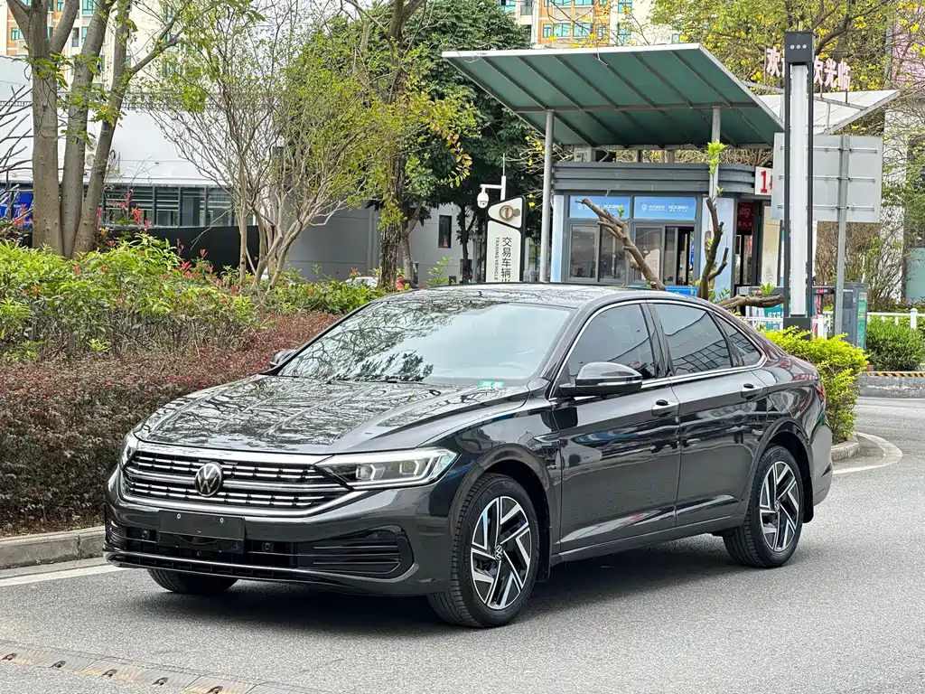 Volkswagen Sagitar 2023