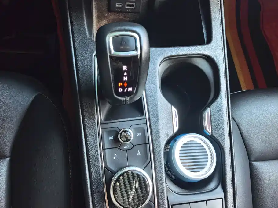 Cadillac XT4 — миниатюра 16