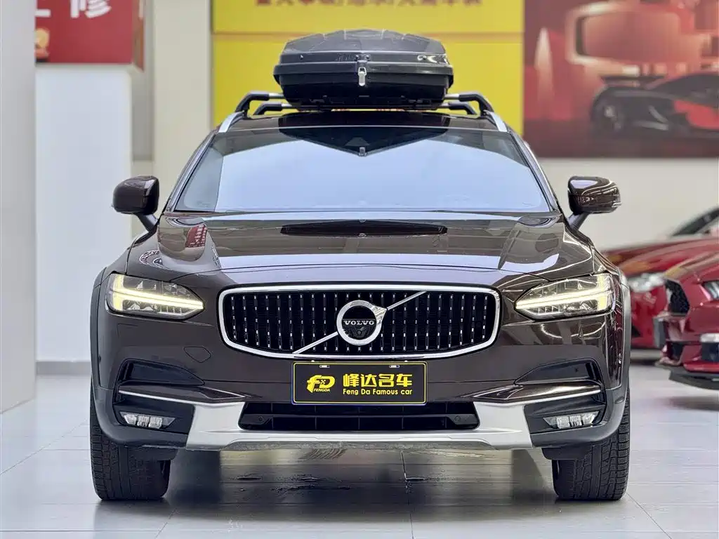 Volvo V90 2017 Cross Country T5 AWD
