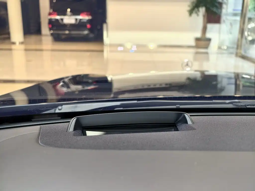 Mercedes-Benz S-Class — миниатюра 19