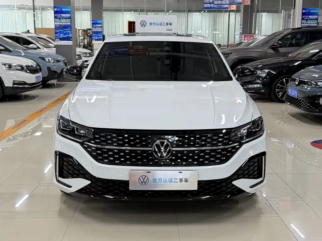 Volkswagen Lavida — миниатюра 2