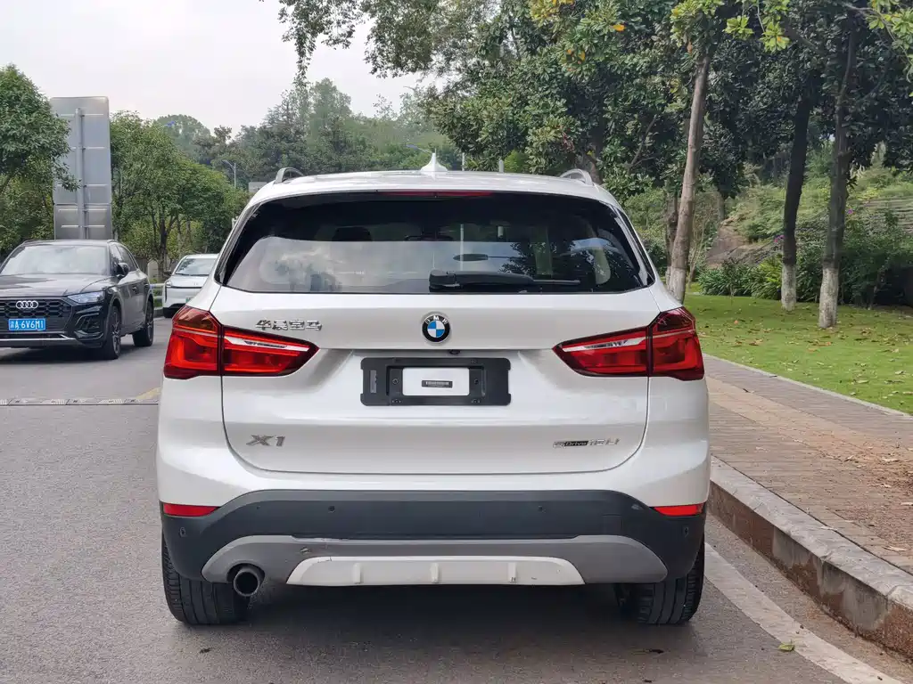 BMW X1 — миниатюра 6