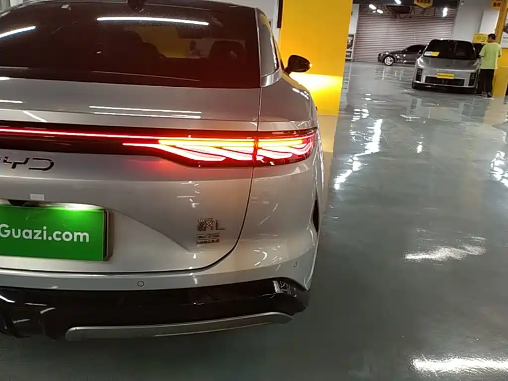 BYD Han L — миниатюра 8