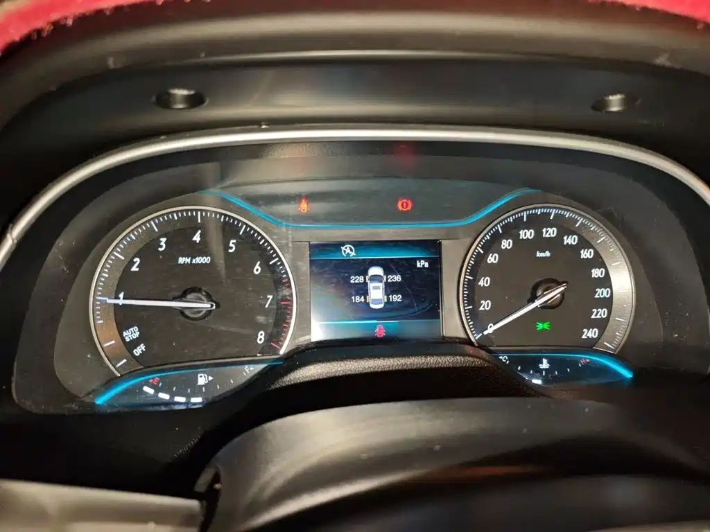 Buick Excelle — миниатюра 4