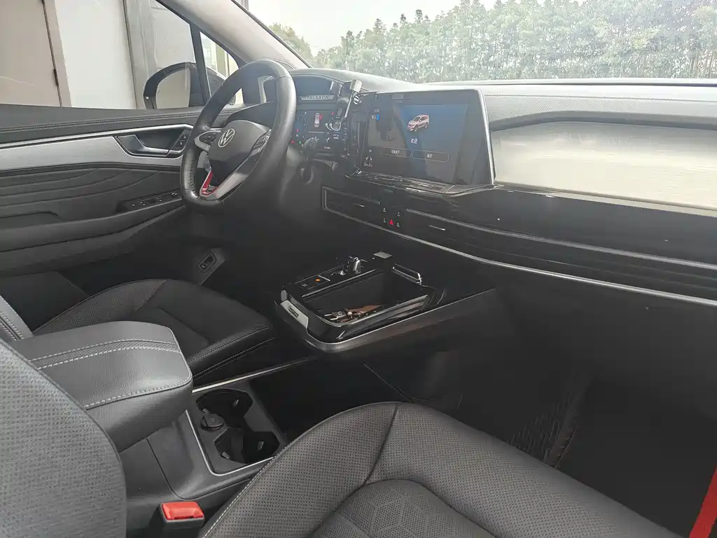 Volkswagen Talagon — миниатюра 15