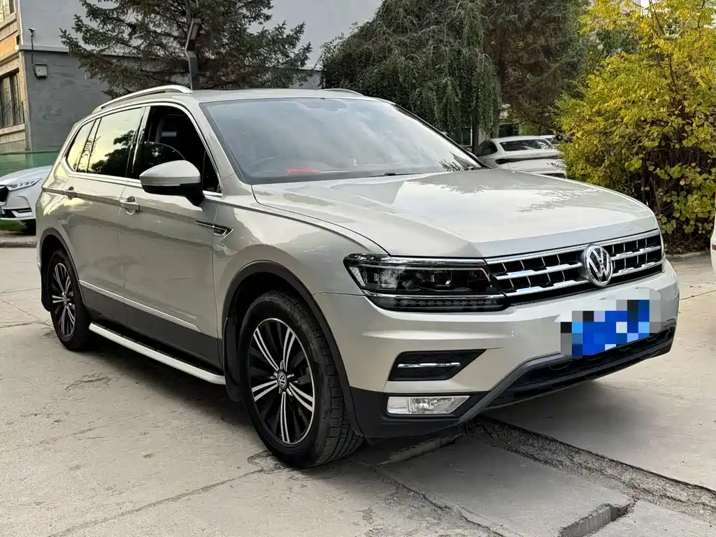 Volkswagen Tiguan L — миниатюра 3
