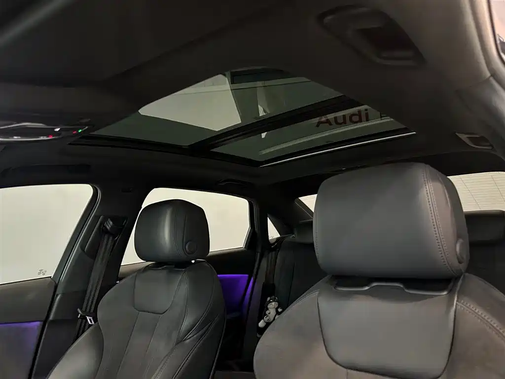 Audi A4L — миниатюра 11