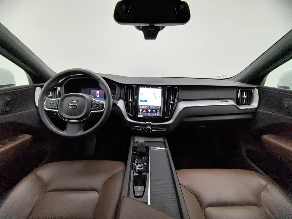 Volvo XC60 — миниатюра 5
