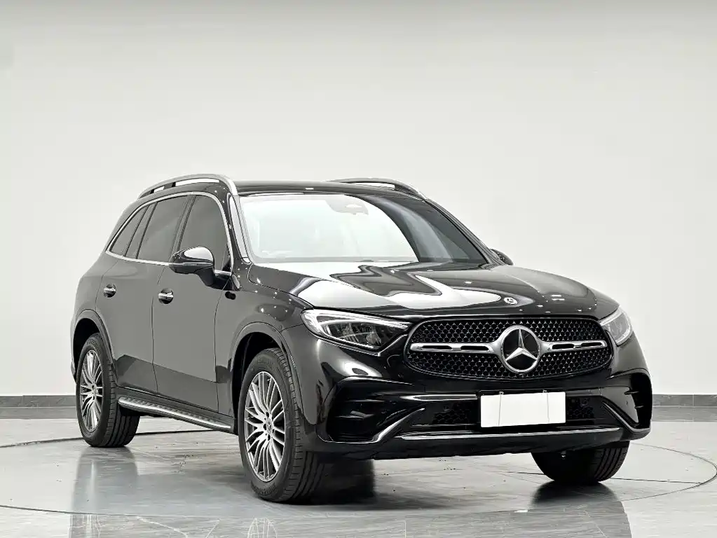 Mercedes-Benz GLC 2023 GLC 300 L 4MATIC 5 мест