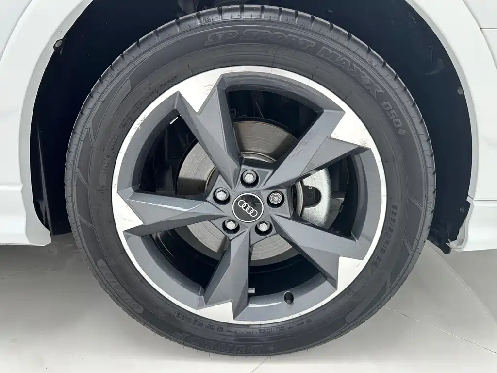Audi Q3 — миниатюра 16