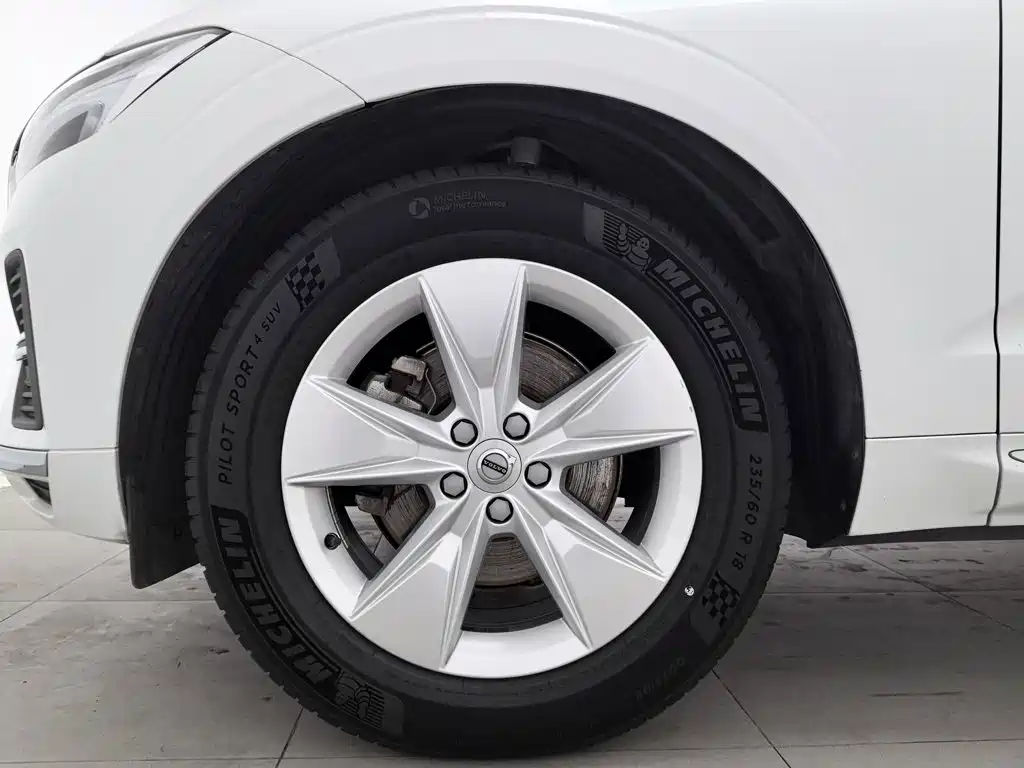 Volvo XC60 — миниатюра 17