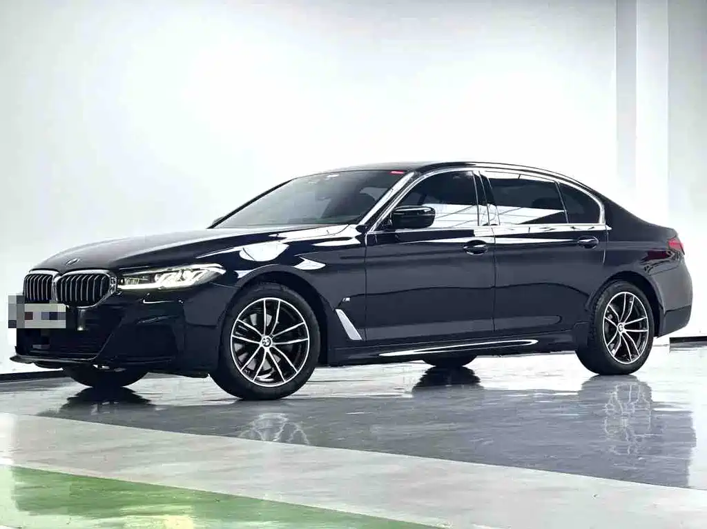 BMW 5 Series 2023