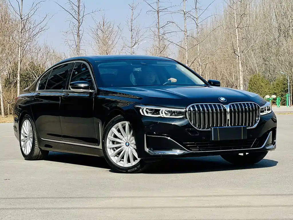 BMW 7 SERIES