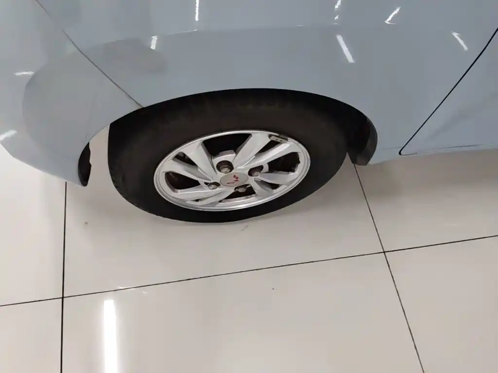 Wuling MINIEV — миниатюра 23