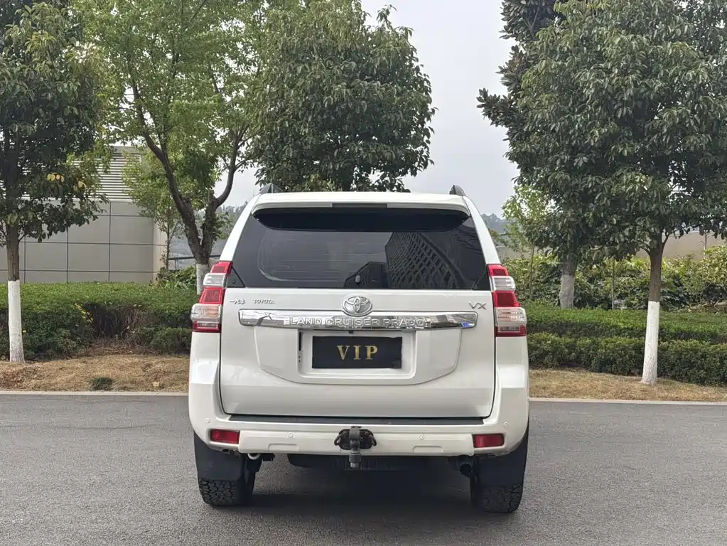 Toyota Prado — миниатюра 6