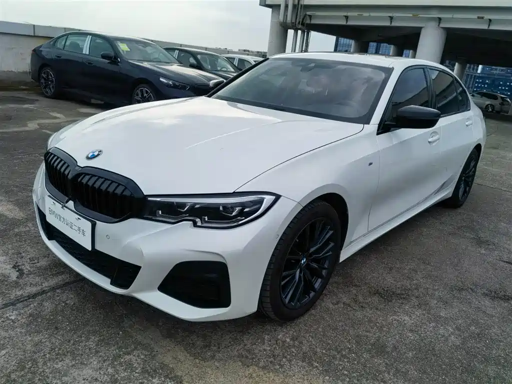 BMW 3 Series 2021