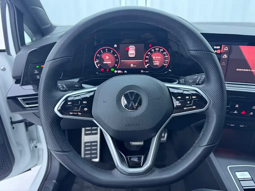 Volkswagen Golf — миниатюра 8