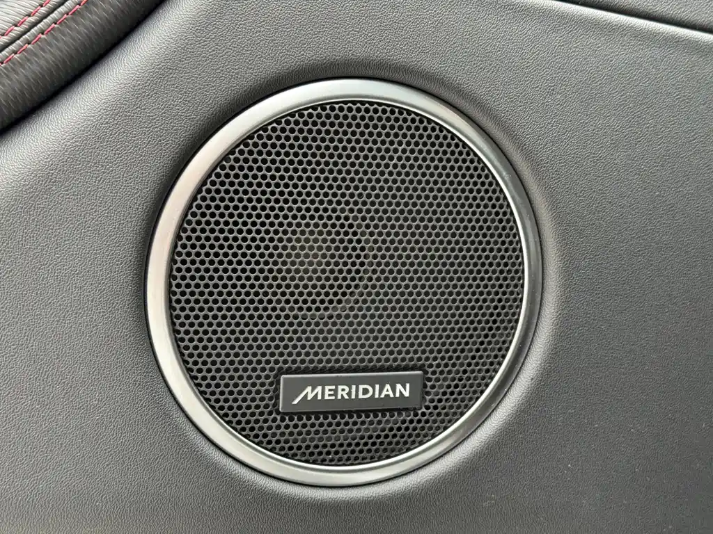 LAND ROVER DISCOVER SPORTS