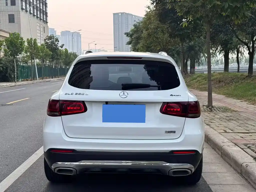 Mercedes-Benz GLC — миниатюра 8