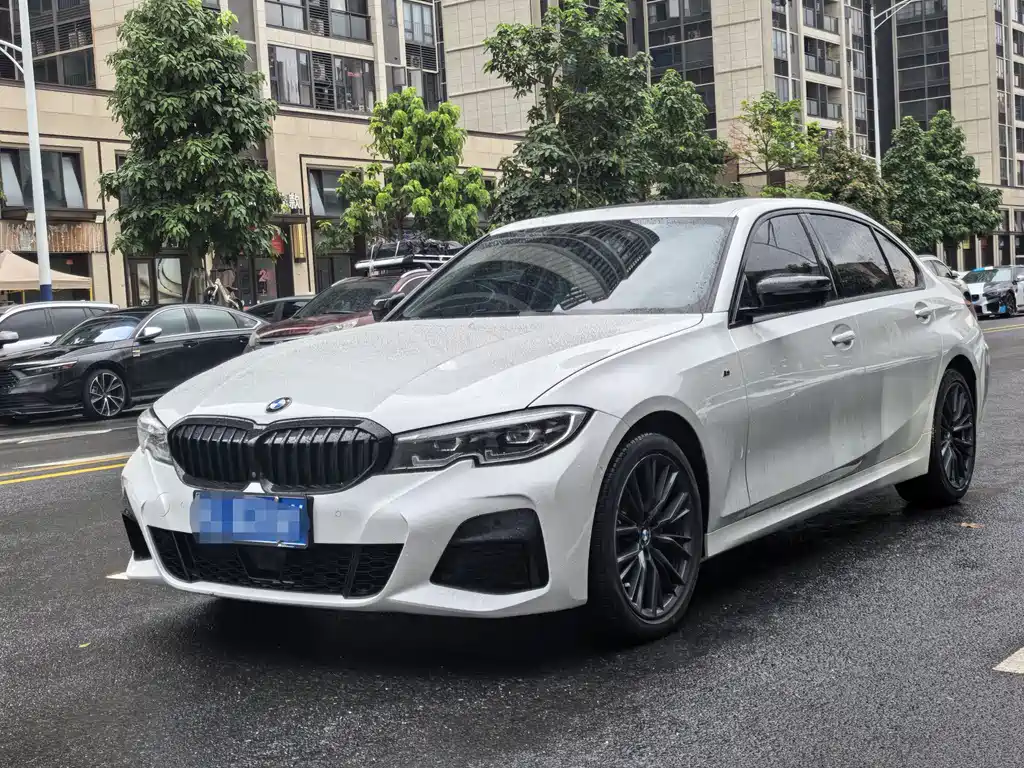 BMW 3 Series 2021