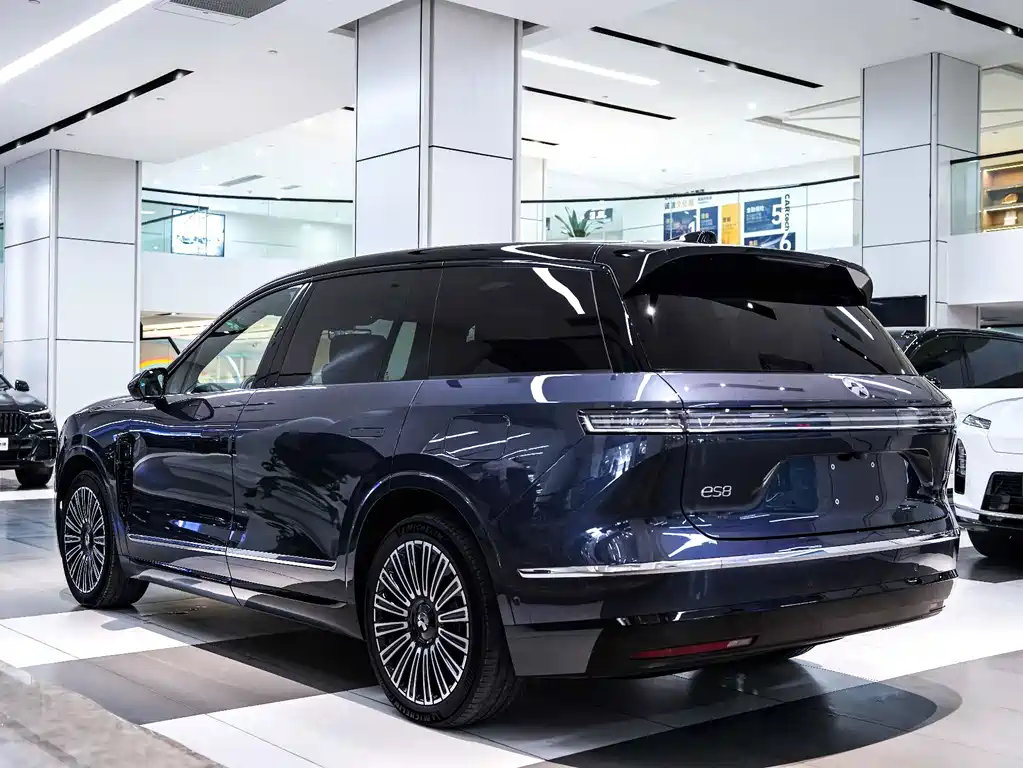 NIO ES8 — миниатюра 31
