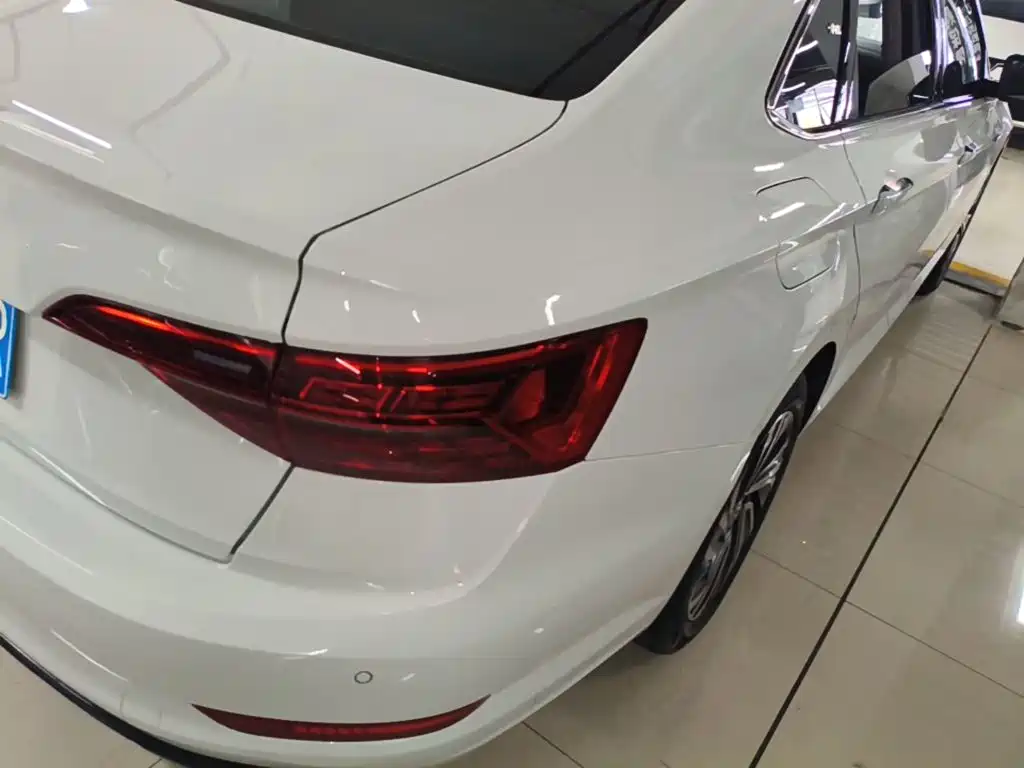 Volkswagen Sagitar — миниатюра 8