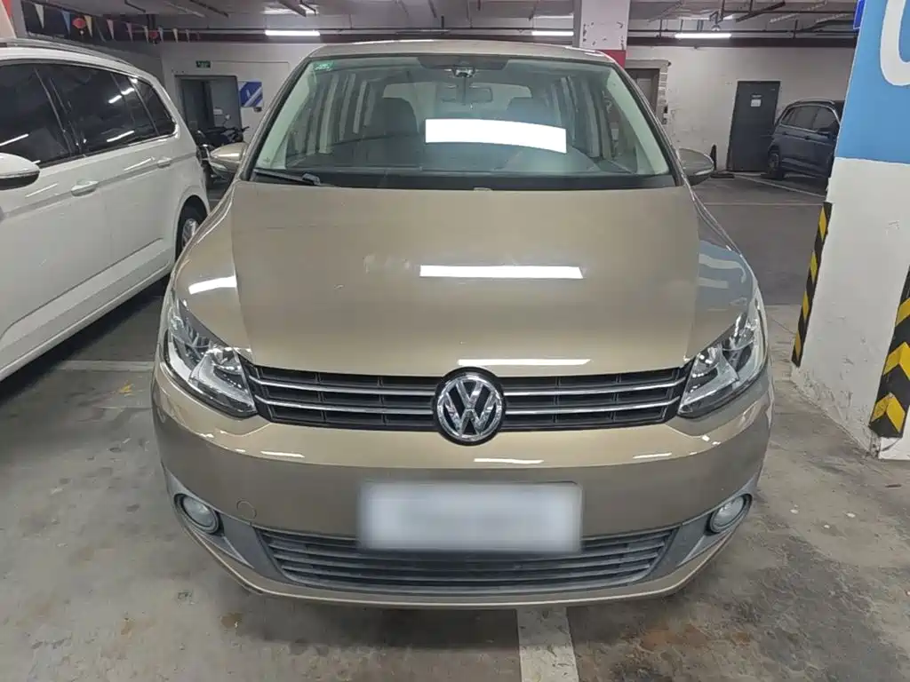 Volkswagen Touran — миниатюра 3