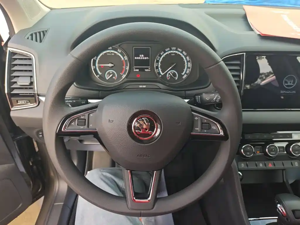 Skoda Karoq — миниатюра 11