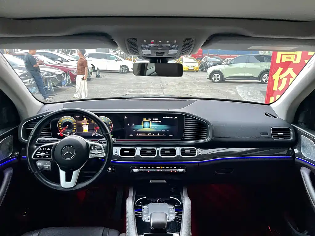 Mercedes-Benz GLE (Import) — миниатюра 5