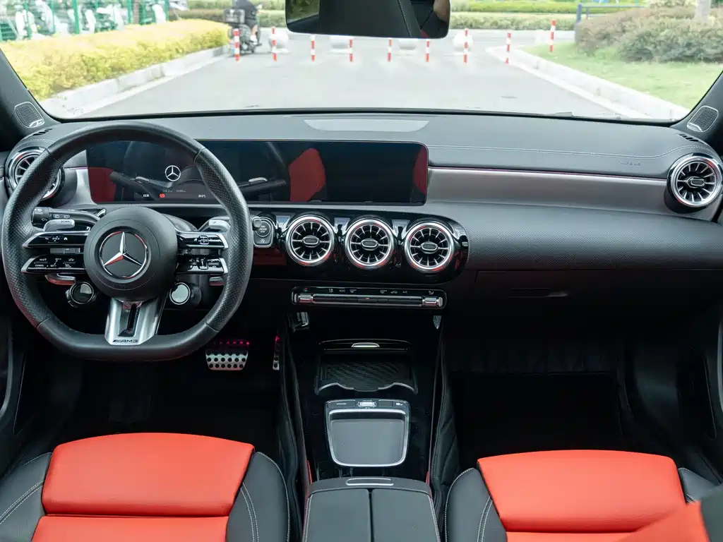 Mercedes-Benz A-Class AMG (Import) — миниатюра 13
