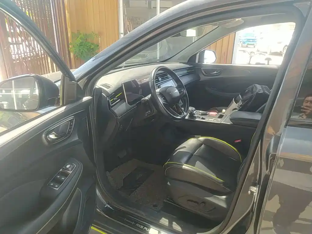 Roewe RX5 — миниатюра 16
