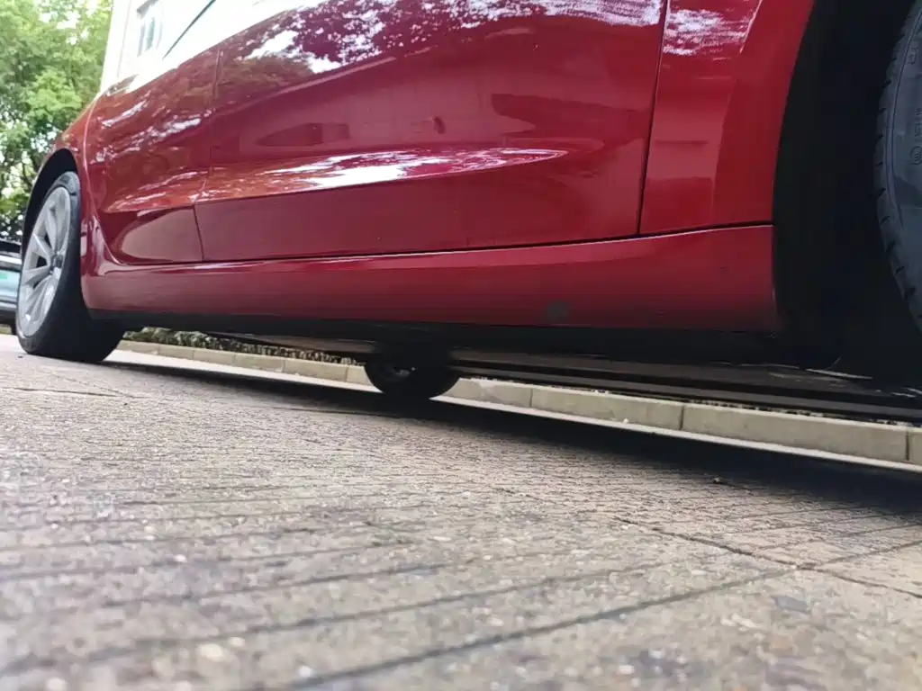 Tesla Model 3 — миниатюра 19