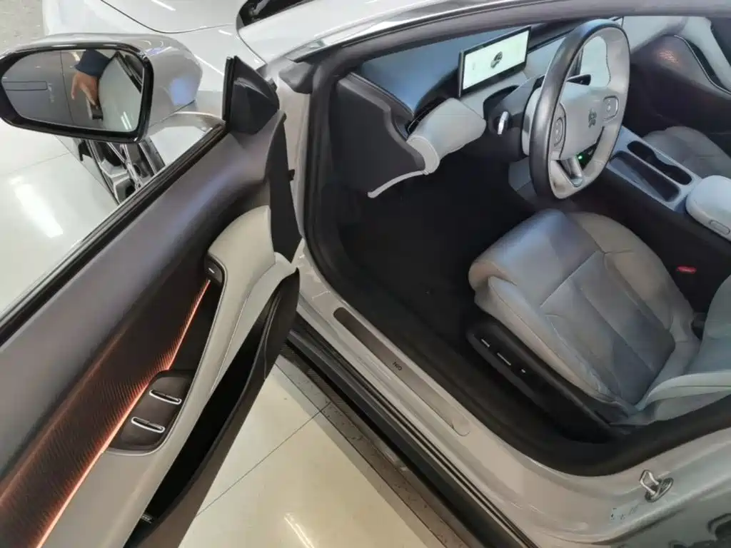 NIO ET5T — миниатюра 16