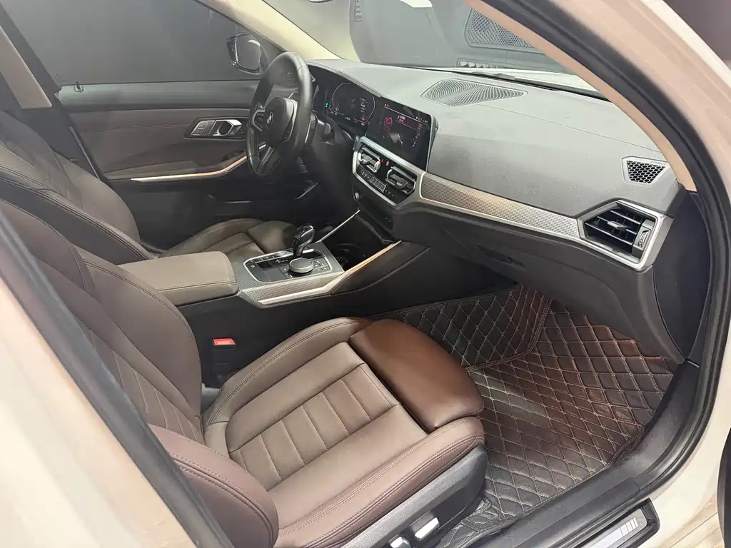 BMW 3 Series — миниатюра 6