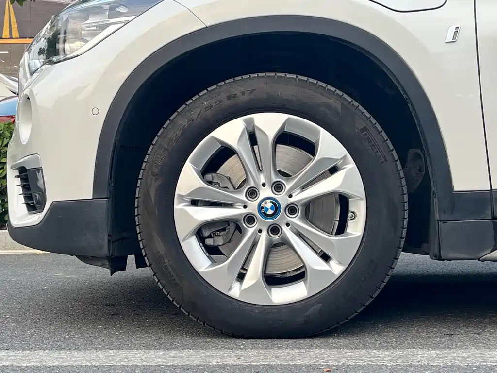 BMW X1 New Energy — миниатюра 10