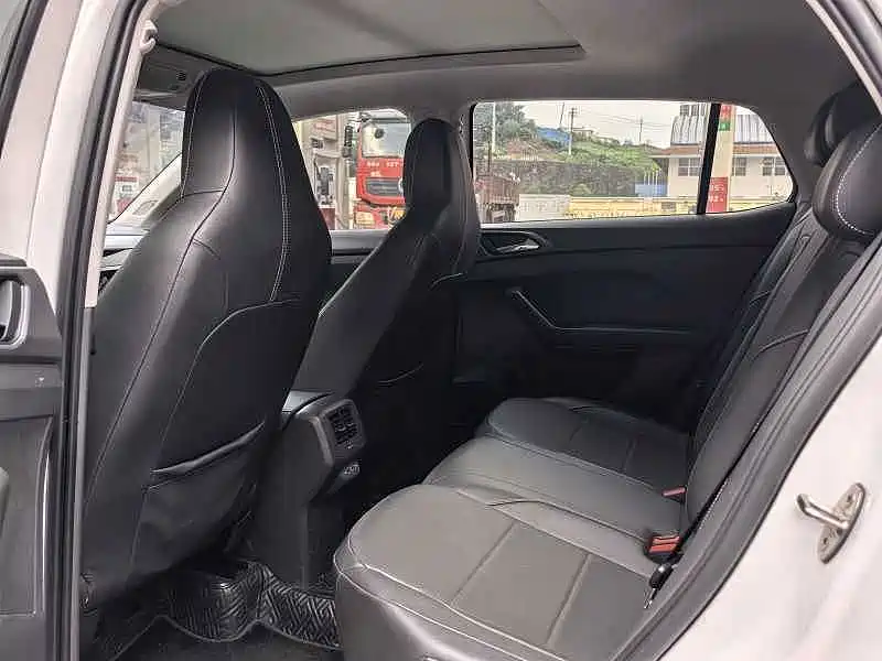 Volkswagen T-Cross — миниатюра 5