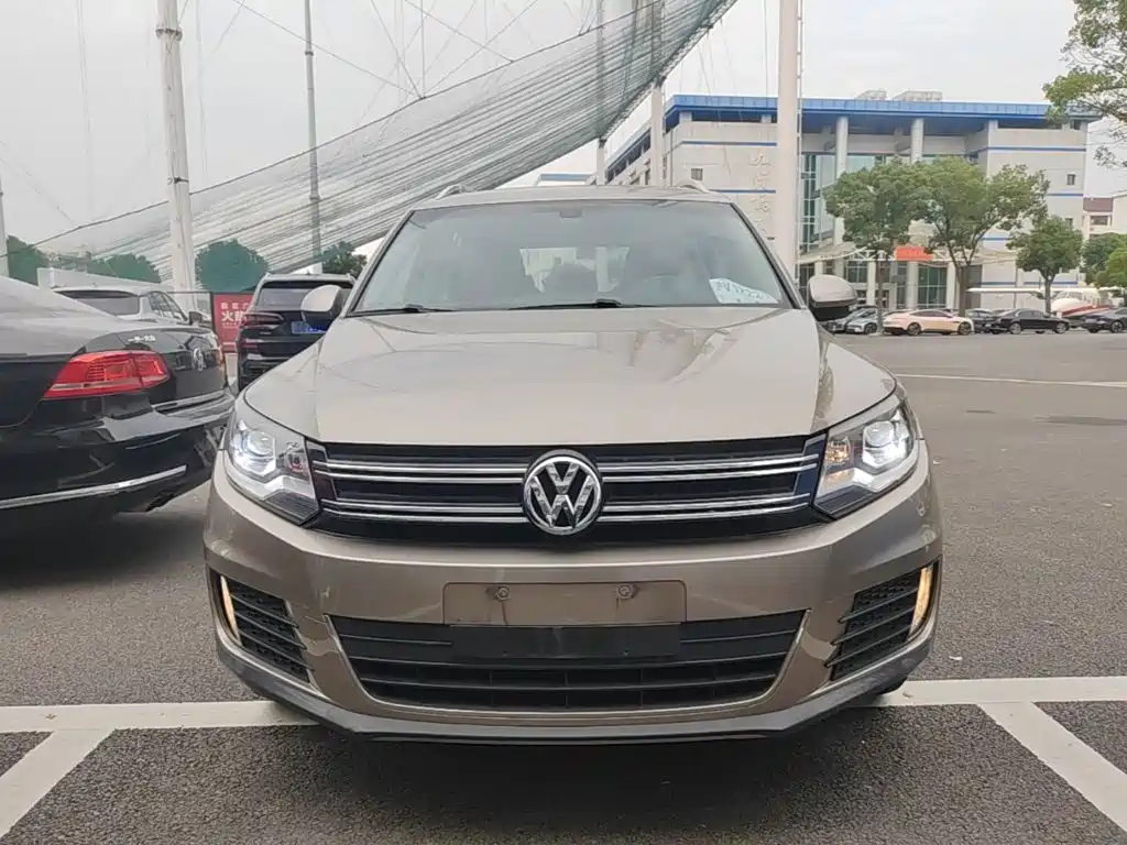 Volkswagen Tiguan — миниатюра 3