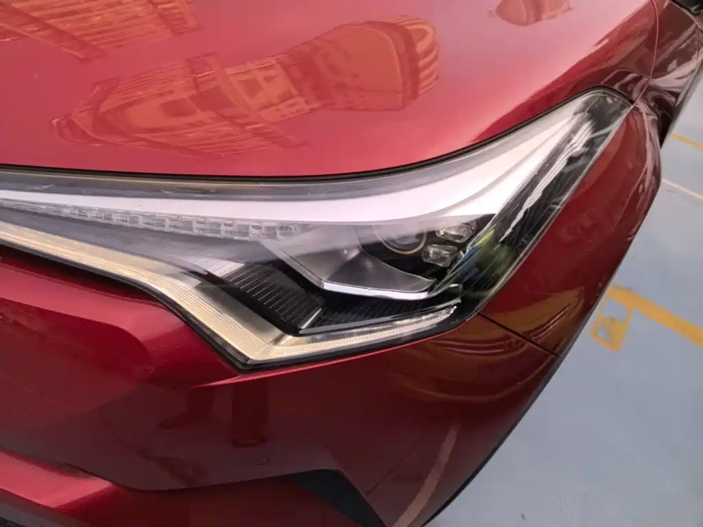 Toyota C-HR — миниатюра 24