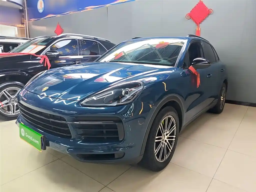 Porsche Cayenne Hybrid 2019