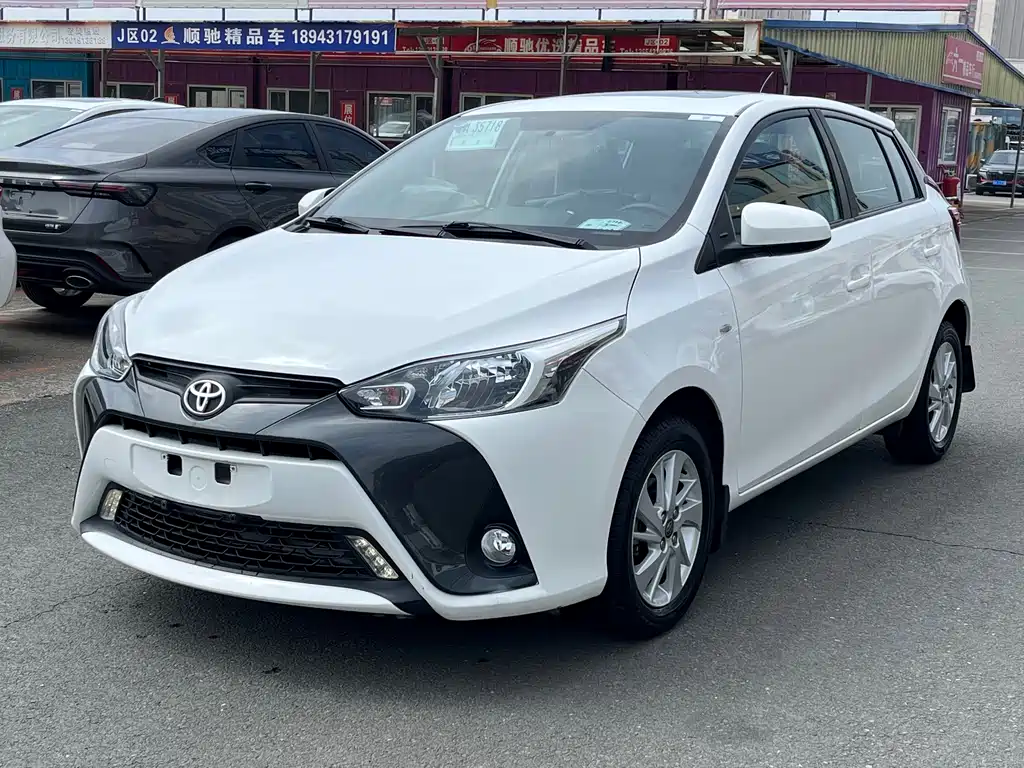 Toyota Yaris L 2017
