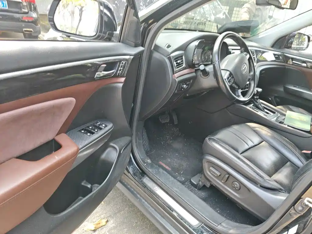 GAC Motor Trumpchi GS8 — миниатюра 17