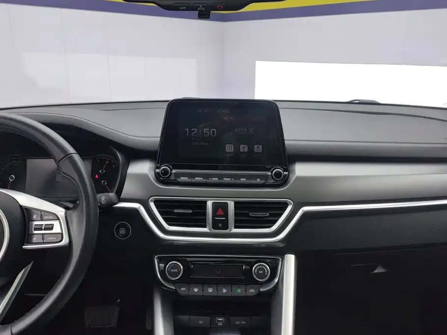 Kia Sportage — миниатюра 13