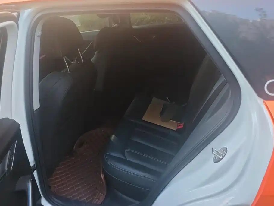 Audi Q2L — миниатюра 11